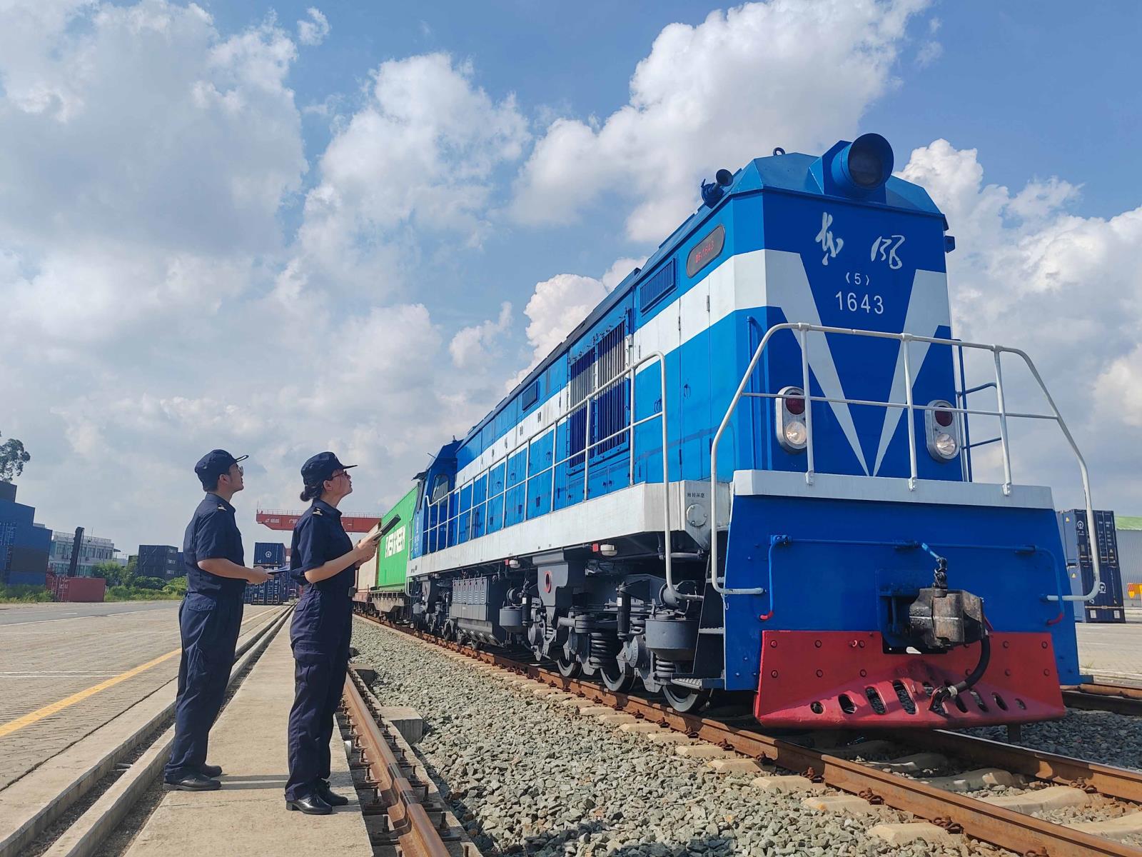 LHZ-CR EXPRESS · Central Asia Railway Express İran Hattı | FCL Demiryolu Taşımacılığı Çin-İran